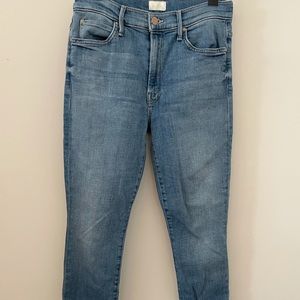 Mother. The Stunner Zip Ankle Step Fray. Size 28. Color: Camp Expert.